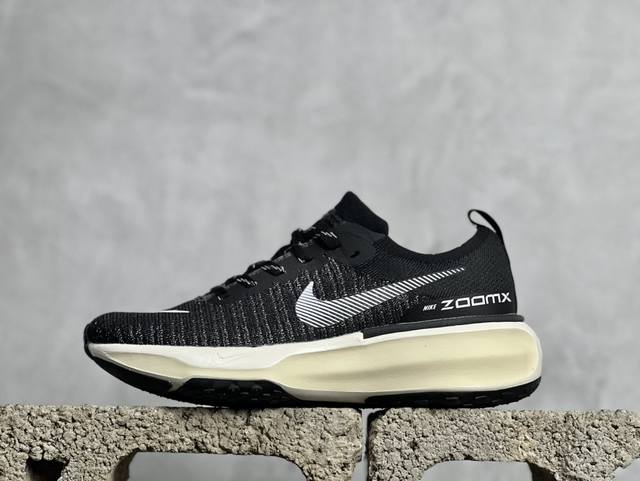 福利特价 放店私 c版 Nike Zoom X Invincible Run Fk 3 马拉松机能风格运动鞋 #鞋款搭载柔软泡绵，在运动中为你塑就缓震脚感。设计 - 点击图像关闭