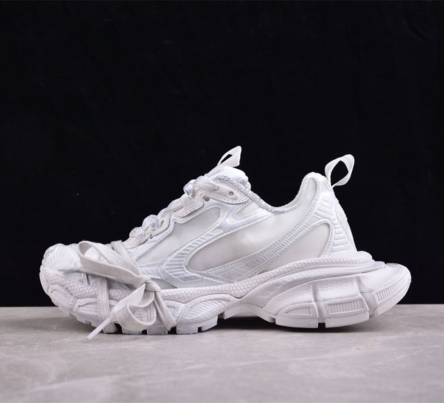 Balenciaga Phantom Sneaker 官方同步 巴黎世家 十代潮流跑鞋 W3Xl20125 #增加全新设计 在延续 Track Trainer